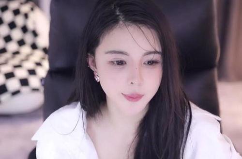 瓜姐直播间爆料视频,揭秘娱乐圈惊人内幕! 第1张 瓜姐直播间爆料视频,揭秘娱乐圈惊人内幕! 第1张